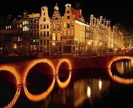 Short Group Leidseplein Museum Amsterdam